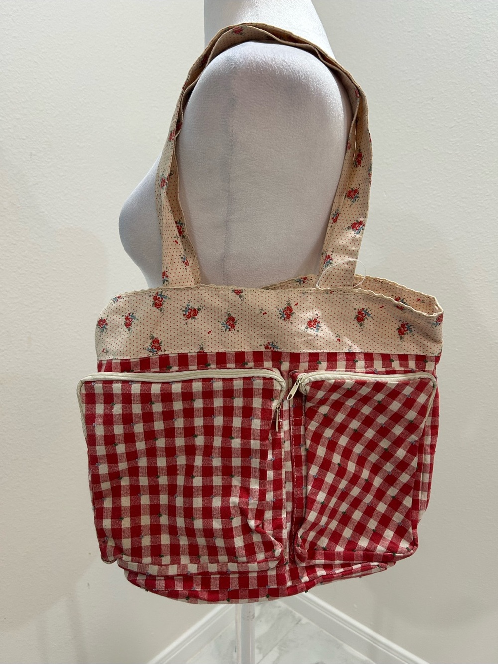 MOMO Red Gingham Floral Tote Bag Purse